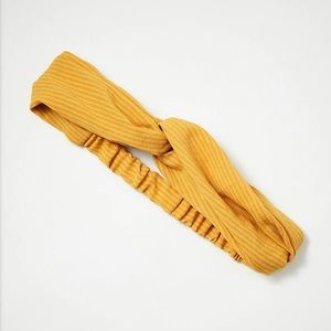 Barely worn LOFT headband